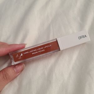 Ofra Liquid Lip